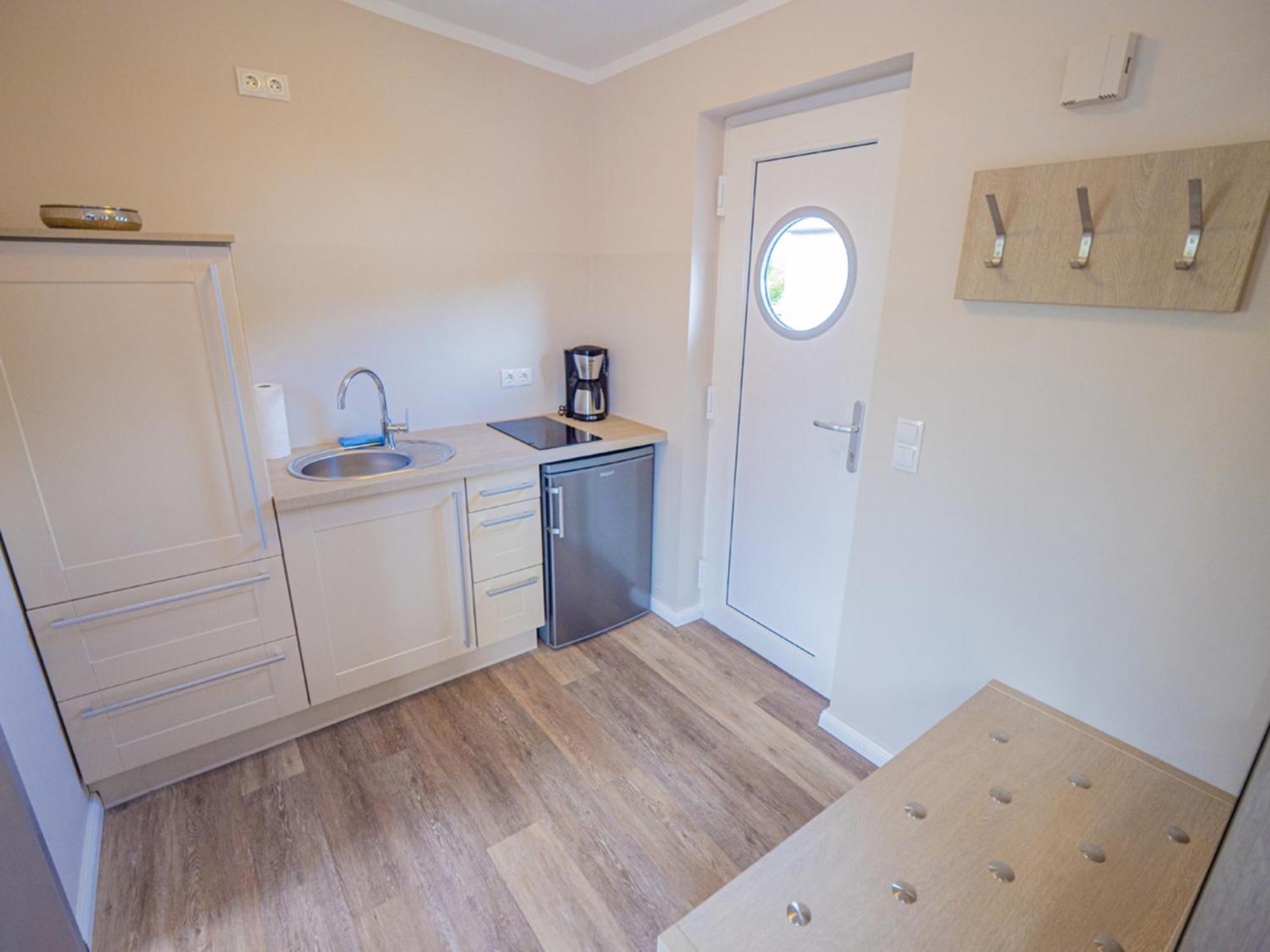 Am - 11 Apartment *